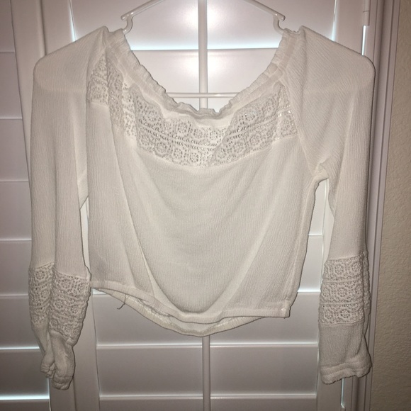 H&M off the shoulder top - Picture 3 of 3